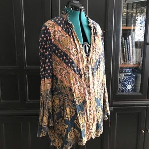 Free People button down Tunic